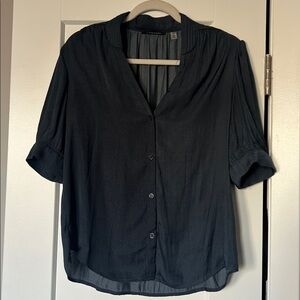 T by Tahari V-Neck Short Sleeve Blouse navy blue